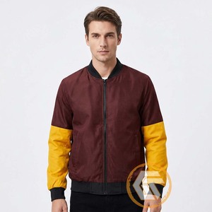 เสื้อแจ็คเก็ตบอมเบอร์ทรงเข้ารูปสำหรับผู้ชาย สีทูโทน มารูน-เหลือง สไตล์ลำลอง ผ้าไหมแท้ 100% แห้งเร็ว ระบายอากาศได้ดี เหมาะสำหรับใส่ในฤดูหนาว - Product Image 3