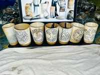 Tasse en corne de buffle polie faite à la main, motif nordique sculpté, artisanat naturel, objet de collection, forme ronde, base en résine et en bois