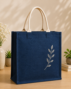 Sac fourre-tout en jute laminé bleu marine 45x18x40 cm avec broderie de feuilles, poignées rembourrées en coton, capacité 32L, poche zippée - Product Image 1