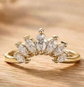 Bague de fiançailles en diamant de laboratoire taille marquise, or massif 10K 14K 18K, design de joaillerie fine, certifié IGI, couleur DEF VVS 0,43 CT - Product Image 1