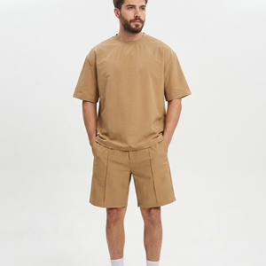 Ensemble T-shirt et short décontracté pour homme en coton camel à col rond, coupe ample, tenue d'été tendance, survêtement 2026 - Product Image 4