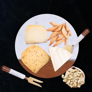 Juego de Tabla de Quesos Premium de Mármol y Madera de Acacia con Cuchillos de Queso de Acero Inoxidable Dorado, Tabla Redonda de Lujo para Servir Charcutería - Product Image 2