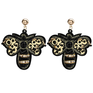 Boucles d'oreilles pendantes abeille faites à la main, mignonnes, avec sequins et perles, motif animal, patch appliqué, broderie de strass et travail d'aiguille - Product Image 1