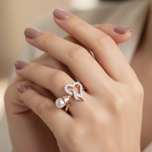 แหวนรูปหัวใจสีโรสโกลด์ประดับมุกและเพชรสำหรับงานแต่งงานและงานหมั้น - Product Image 3