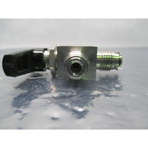 Válvula de Bola de 3 Puertos Swagelok SS-42XVCR4, 2500 PSI - Equipo y Piezas de Semiconductores de Confianza de Marca Global - Product Image 3