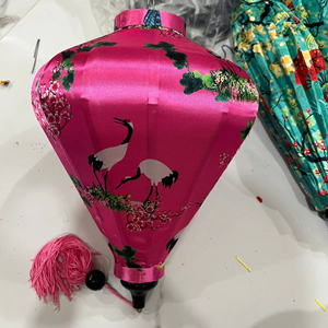 Wholesale Diamond Shape Silk Lanterns Vietnam Bamboo Frame Silk Lanterns Decorative Silk Lanterns For Wedding - Product Image 1