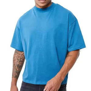 Camisetas de Hombre de Tallas Grandes a Precio Económico, MOQ Bajo, en Stock, Cómodas, de Alta Calidad, de Color Sólido, Hechas en Pakistán - Product Image 1