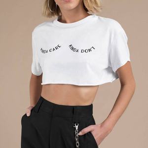 เสื้อยืดคอกลมแขนสั้นผ้าฝ้าย 100% สำหรับผู้หญิง ทรงหลวม พิมพ์ลาย ครอปท็อป ดีไซน์โอเวอร์ไซส์  ปักลายเรียบง่าย สีดำ สีขาว สไตล์ลำลอง - Product Image 6