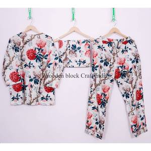 Ensemble de pyjamas élégants en coton 100% fait main en Inde, imprimé floral, respirant, confortable, taille 5XL, pour demoiselles d'honneur - Product Image 5