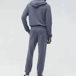 Conjunto Deportivo de Dos Piezas de Algodón Premium, Diseño Sólido, Informal de Invierno, Sudadera con Capucha y Pantalones Personalizados - Product Image 2