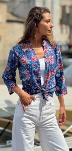 Camisa de Algodón con Estampado Floral Bohemio en Negro y Beige, Blusa Étnica Informal de Manga Larga y Corte Holgado para Mujer - Product Image 3