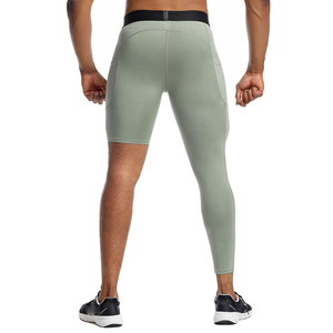 Pantalones Capri de Compresión Verde Claro para Hombre, Cintura Alta, Elásticos, de Secado Rápido, para Entrenamiento Deportivo y Fitness - Product Image 2