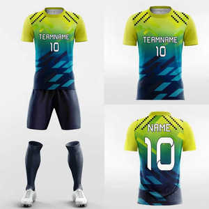 ชุดยูนิฟอร์มฟุตบอลชายแบบกำหนดเอง ชุดฝึกซ้อมทีมฟุตบอล เสื้อและกางเกงขาสั้น ผู้ผลิต OEM ออกแบบใหม่ตามสั่ง คุณภาพสูง - Product Image 3