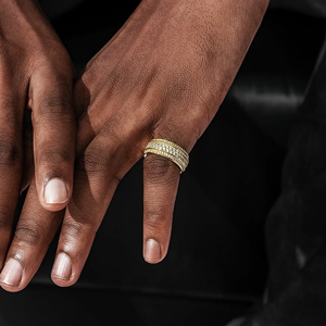 Reloj de Anillo de Lujo para Hombre Ice King Moissanite, Plata 925, Estilo Hip Hop - Product Image 4