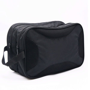 Sac de Transport Haute Qualité pour Gants de Gardien de But de Football en Nylon, Fermeture Éclair Sécurisée, Thermique, Respirant et Portable - Product Image 1