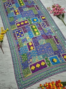 Magnifique Saree en Soie de Créateur Tendance avec Broderies Miroir, Blouse Exclusive Dernière Collection, Qualité Supérieure, Infroissable et Séchage Rapide - Product Image 4