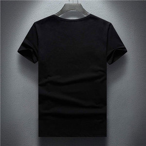 เสื้อยืดคอกลมแขนสั้นผู้ชายทรงโอเวอร์ไซส์สีพื้นแบบลำลอง - Product Image 5