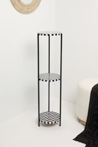 Pot de fleurs écologique en bois grainé et nacre avec pieds métalliques modernes pour une utilisation en intérieur/extérieur - Product Image 3