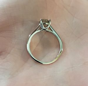 1 CT Lab Grown <b>Diamond</b> <b>Ring</b> in 18K Gold | IGI Certified for | Luxury Engagement Wedding <b>Ring</b> | Elegant Bridal Jewelry - Product Image 4
