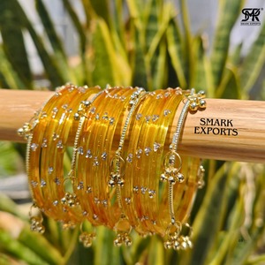 SMARK EXPORTS Juego de Brazaletes de Cristal Kashmiri Dorado Hechos a Mano de Primera Calidad, Ghungroo, Joyería Étnica Tradicional para Novias, 16 Piezas para Mujer - Product Image 5