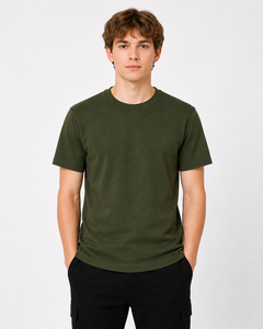 เสื้อยืดคอกลมแขนสั้นผู้ชายสีเขียวมะกอก ทรงปกติ สไตล์ลำลอง สตรีทแวร์ ผ้าฝ้ายเจอร์ซีย์ 100%  แบบเรียบง่าย เป็นมิตรกับสิ่งแวดล้อม - Product Image 2