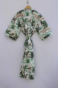 Bata Kimono de Algodón Suave con Estampado de Bloques y Dibujos Animados Naaz para Mujer, Camisón de Verano Hecho a Mano ODM con Cuello en V, Cintura Elástica y Largo hasta la Rodilla - Product Image 6
