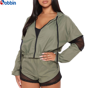 Conjunto corto cortavientos para mujer, nuevo conjunto cortavientos de nailon personalizado a la moda con cremallera y malla para mujer, elástico e impermeable. - Product Image 6