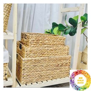 Panier de rangement en jacinthe d'eau tissé à la main en trois tailles pour vêtements, jouets, livres, serviettes et accessoires ménagers - Product Image 5