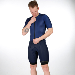Cuissard de cyclisme pour homme bleu marine avec bretelles noires, respirant et performant - Product Image 4