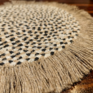 Set de table rond en jute fait main, style bohème avec franges, dessous de verre tissé en fibre naturelle pour la décoration intérieure - Product Image 3