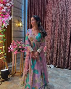 Karma Fashion - Lehenga Choli Dupatta Rosa Bordado, Hermoso y Elegante, para Fiestas de Invierno/Verano, Estilo Indio/Pakistaní, Talla M - Product Image 3