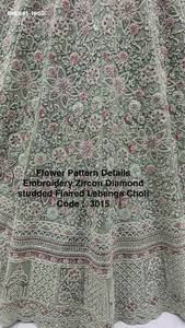 Traje de novia de red con bordado de chapat, zari, dori, lentejuelas y circonitas, lehenga-choli nupcial, proveedor indio - Product Image 5