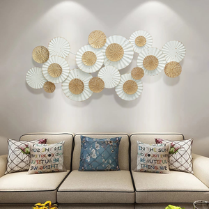 Décoration murale moderne en métal 3D en forme de fleur ronde, sculpture murale florale vieillie pour salon, chambre, entrée, art contemporain pour la maison - Product Image 5