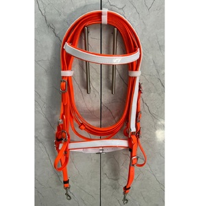 Juego de Brida para Caballo LLT Naranja de PVC, Cómodo, Duradero e Impermeable, con Riendas a Juego, Accesorios Ajustables de Acero Inoxidable, 4 Tamaños - Product Image 1