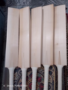 Bate de Críquet Personalizable de Alta Calidad para Hombre, Fabricado con Madera de Sauce Inglés de Primera Calidad, Granos de Sauce Maltado Seleccionados - Product Image 5