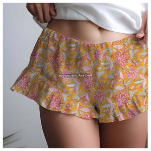 Nuevos shorts casuales de algodón de tiro bajo multicolor con estampado a mano y volantes para mujer al por mayor, ideales para el verano. - Product Image 5