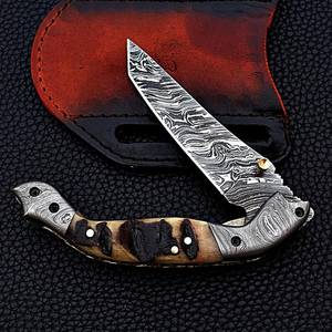 Cuchillo Plegable Multiusos SHARP POINT TRADES, Hoja de Acero de 20.8 cm, Punta de Gota, Perilla de Pulgar, Mango de Madera, Diseño Artístico, 0.5 mm, 6.7 pulgadas - Product Image 1