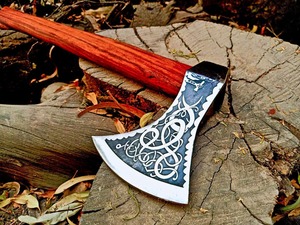 Hache en acier forgé avec manche en bois, lame gravée sur mesure, pour fendre du bois de chauffage, hache de survie pour le camping - Product Image 3