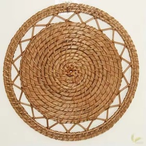 Plato de Presentación de Mimbre Natural de Grado Comercial para Catering y Suministros de Restaurantes - Product Image 1