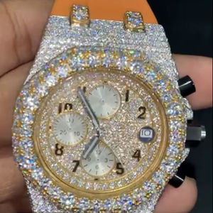 Reloj con Tres Cronógrafos y Correa de Caucho Naranja con Silicona, Esfera Redonda de Acero Inoxidable, Diamante Moissanita Blanco - Product Image 1