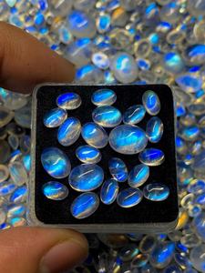 มูนสโตนสีขาวรุ้งรูปไข่แบบคาโบชอง  พร้อมแสงสีฟ้า  ขนาด 6x4 มม. ถึง 10x14 มม. สำหรับทำเครื่องประดับ - Product Image 6