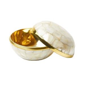 Boîte à bijoux faite à la main en nacre et incrustation d'os Design personnalisé idéal pour l'organisation élégante de bijoux et l'affichage de table - Product Image 5