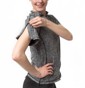 T-shirts en jersey à perles, coupe ajustée, en coton/fibre de bambou, épaules dénudées, ouverture latérale à boutons-pression, manches courtes, sportifs, adaptatifs toutes saisons - Product Image 3