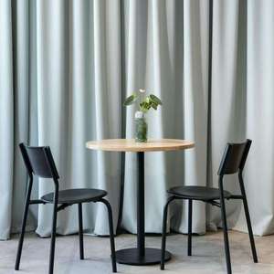 Conjunto de Mesa y Sillas de Madera de Estilo Industrial Moderno para Cafetería, Restaurante, Pub, Hotel, Sala de Estar, Muebles Comerciales Duraderos para Restaurante - Product Image 3