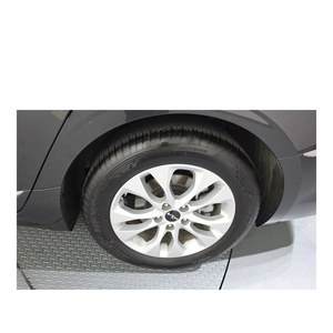 Kia K8 2022, 2.5L Euro V, 2WD, Automático, Volante a la Izquierda, Sedán, 19,874 Km - Product Image 5