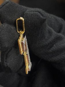 จี้ตัวอักษร T แบบกำหนดเอง เงินแท้ 925 ประดับเพชรโมอิสซาไนต์ VVS  แบบ Iced Out  เครื่องประดับฮิปฮอป ของขวัญสำหรับทุกเพศ - Product Image 2