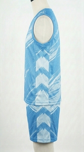 Lightweight Basketball Uniform for Men and Youth Players - Product Image 2