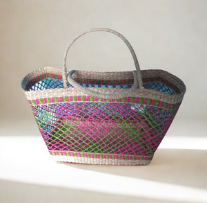 Elegante Bolso de Mano Vietnamita Hecho a Mano con Estilo Vintage, Forro de Algodón, Dos Aberturas, Impermeable, Capacidad de 1 Litro, Moda Resort, Sostenible - Product Image 1