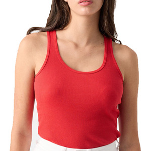 เสื้อกล้ามทรงเข้ารูปสำหรับผู้หญิง สีแดง ผ้าฝ้าย 100% คุณภาพพรีเมียม ผ้าถักแบบซับลิเมชั่น สีพื้น เหมาะสำหรับทุกวัย รุ่น 2027 - Product Image 1