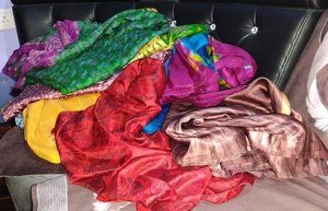 Saris en soie vintage pour femmes – Saris indiens traditionnels en tissu ethnique avec artisanat tissé à la main, élégants pour mariages et occasions festives - Product Image 4
